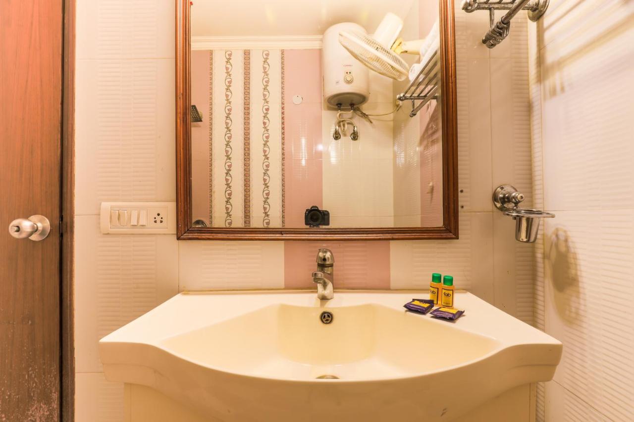 Hotel Kashish residencia&Banquet Noida Exterior foto