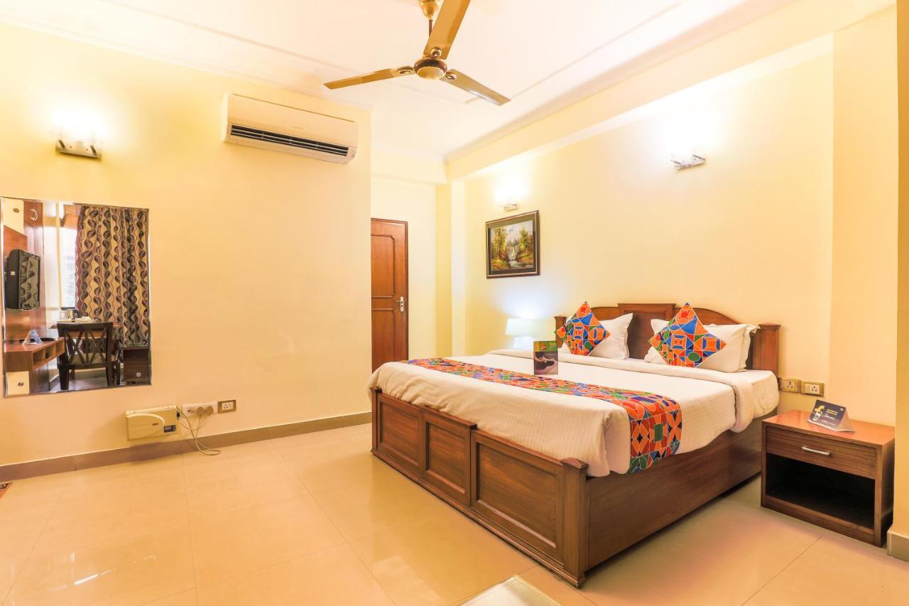 Hotel Kashish residencia&Banquet Noida Exterior foto